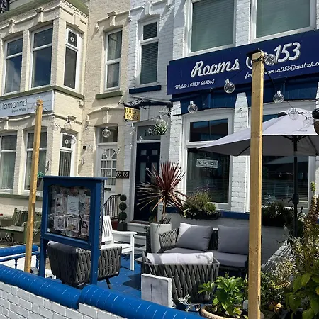 At 153 Only סקארבורו